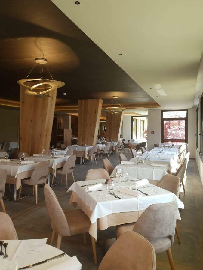 Hotel Ambassador Levico Terme Exterior photo